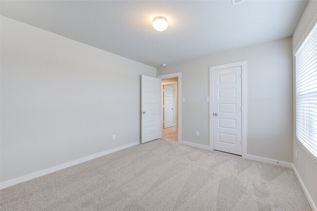 Building Photo - 2623 Finley Ln