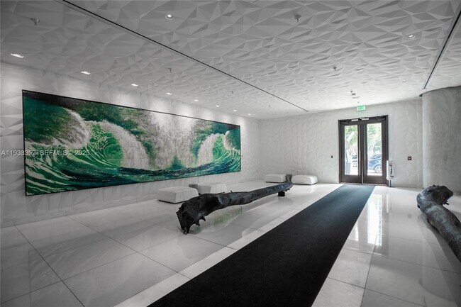 Building Photo - 1300 S Miami Ave