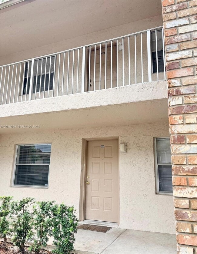 Building Photo - 8305 Royal Palm Blvd