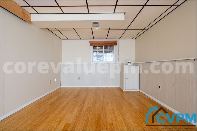 Building Photo - 7717 Baggins Rd