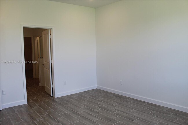 Building Photo - 1379 Tangled Orchard Tr