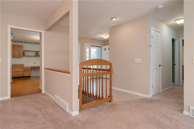 Building Photo - 94 Greenwood Park