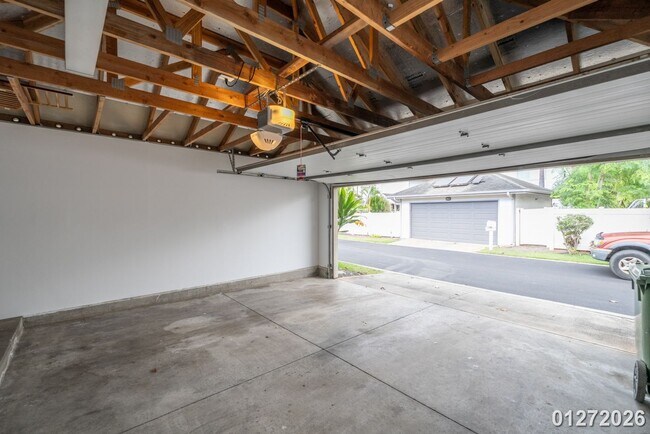 Building Photo - Ewa Beach Living – 3-Bed, 2.5-Bath with 2-Car Garage