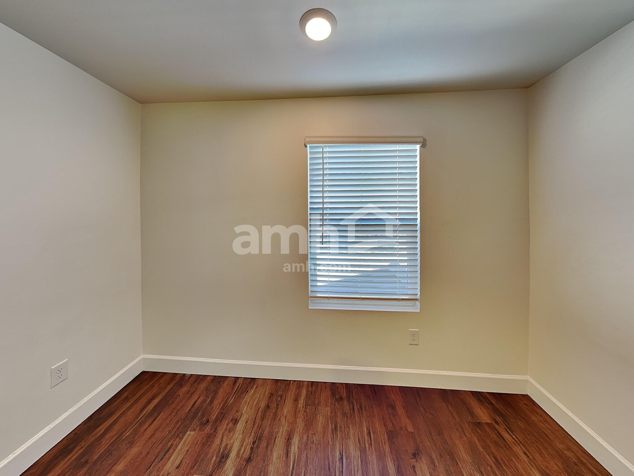 Building Photo - 7500 S Via Bombachas