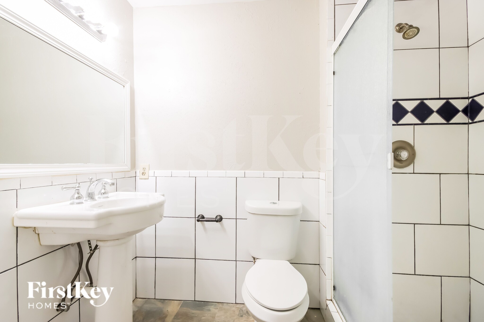 Building Photo - 3214 Sycamore Springs Dr