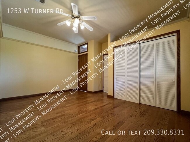 Building Photo - 1253 W Turner Rd