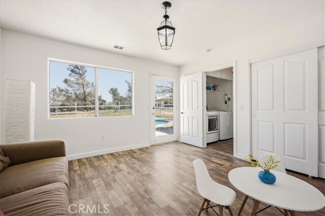 Building Photo - 8325 Beaver Ave