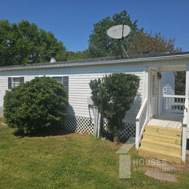 Building Photo - 515 McKinney Rd