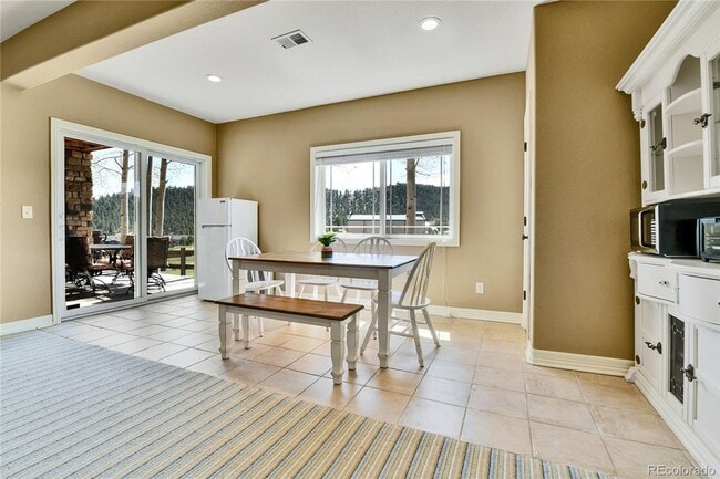 Building Photo - Spacious Colorado Luxury Home with 3-Car Garage, Outdoor Living & Scenic Wildlife