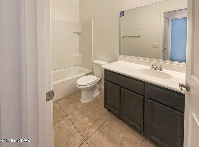 Building Photo - 58834 BRANDING IRON Ct