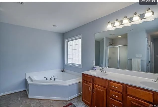 Building Photo - 2532 Woodman Trace Dr