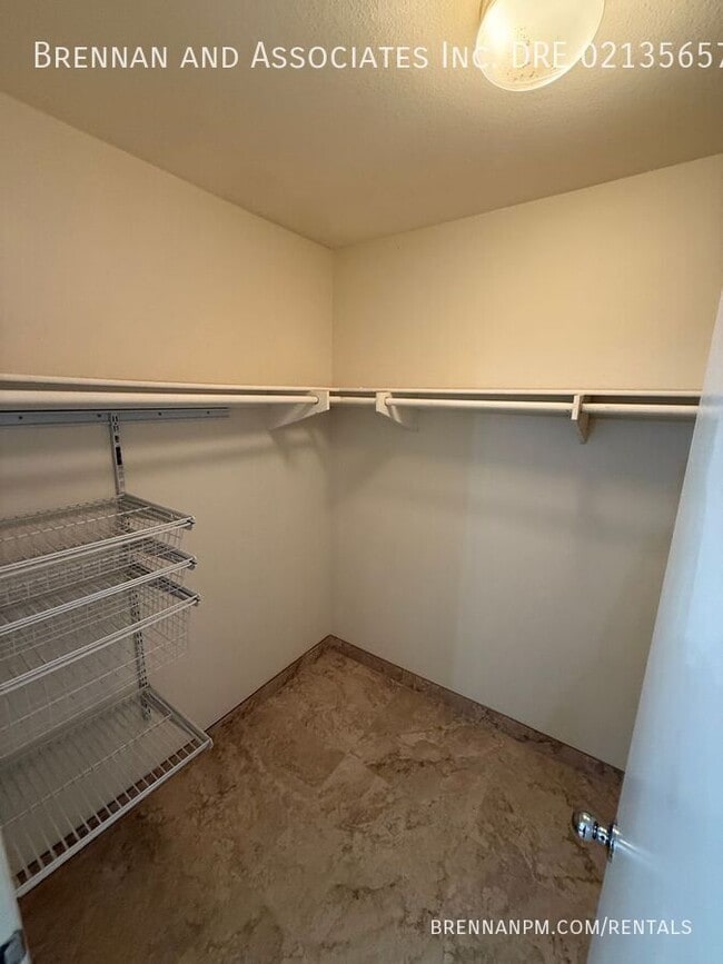 Building Photo - 1967 Lieder Dr