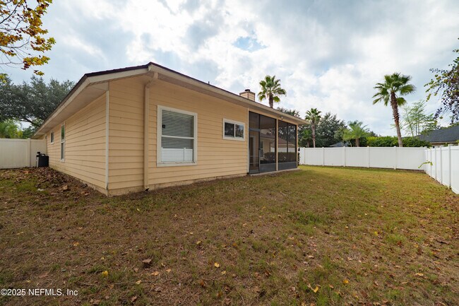 Building Photo - 3466 Laurel Leaf Dr