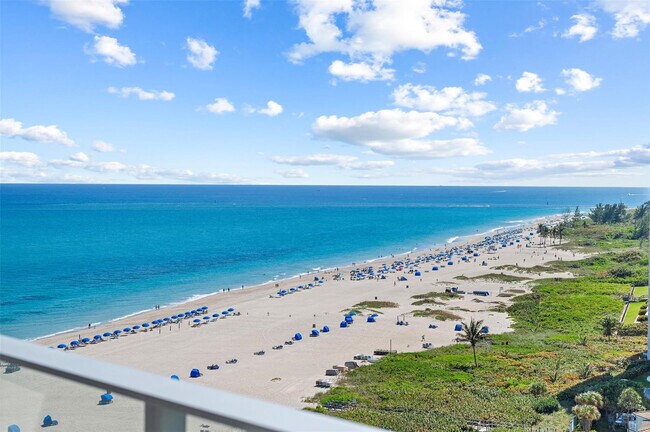 Building Photo - 3100 N Ocean Dr