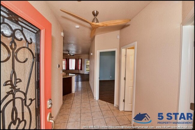 Building Photo - 3 bedroom in El Paso TX 79934