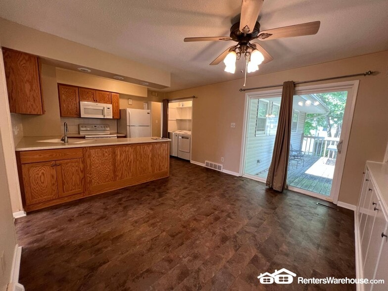 Building Photo - 2501 Rocklyn Dr