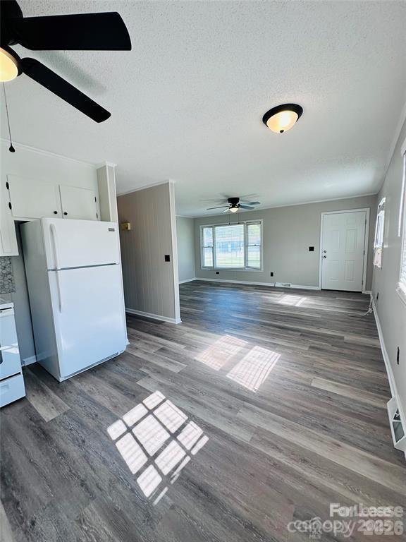 Building Photo - 5900 US-70