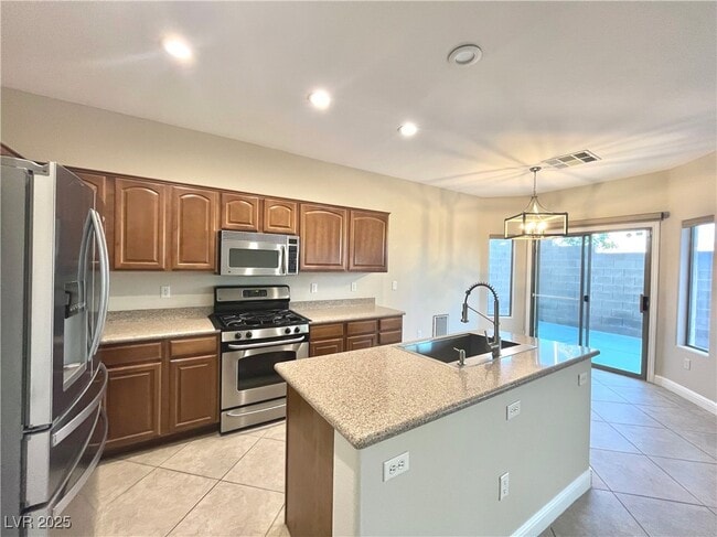 Building Photo - 10658 Little Horse Creek Ave