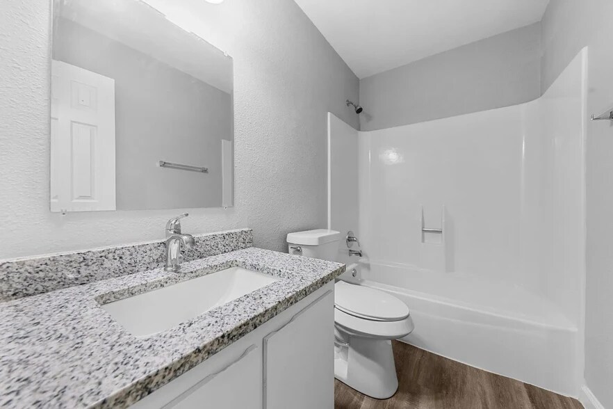 Bathroom - 124 Wind Ridge Dr