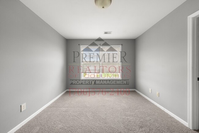 Building Photo - 158 Lee Rd 2137