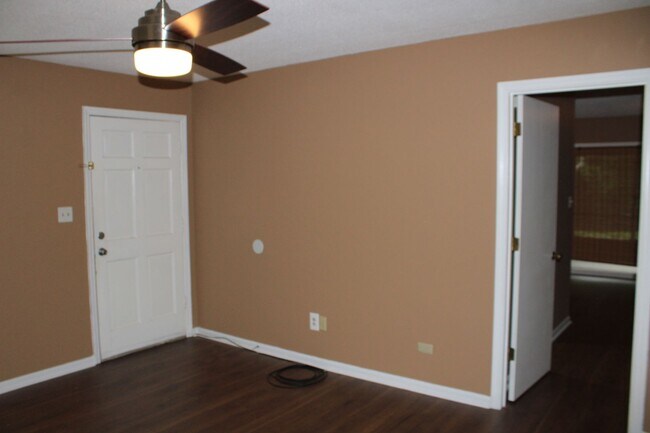 Building Photo - 2248 Winston Way