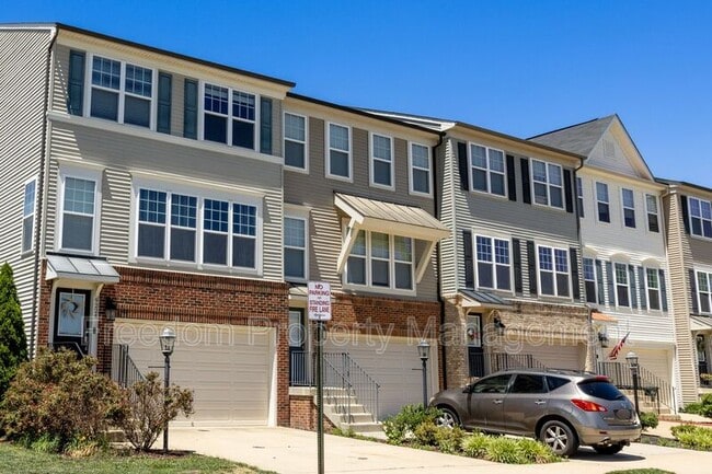 Building Photo - 9222 Dawkins Crest Cir