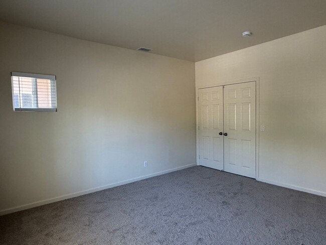 Building Photo - 1189 W Upas St