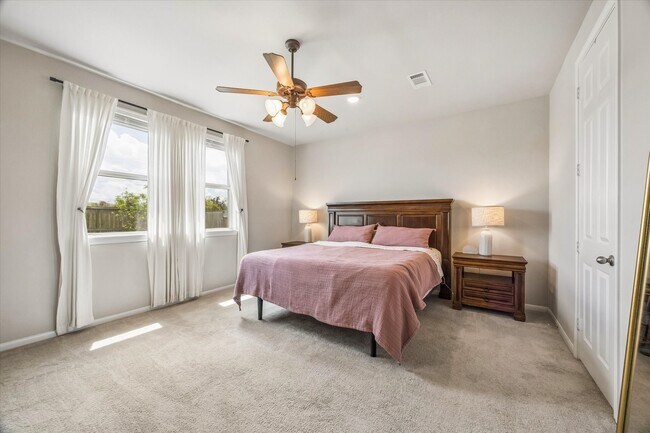 Building Photo - 13317 Emerald Mallard Dr