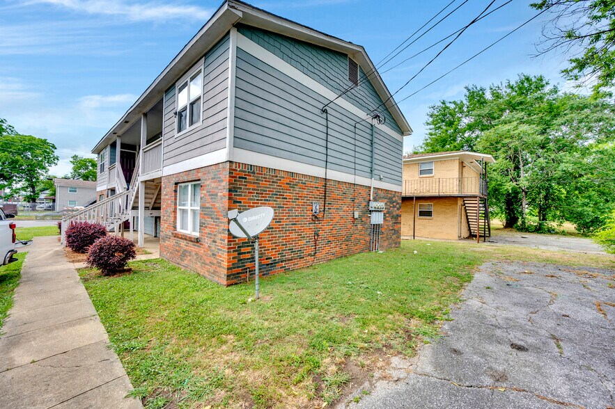 Building Photo - 1001 21st Street Ensley