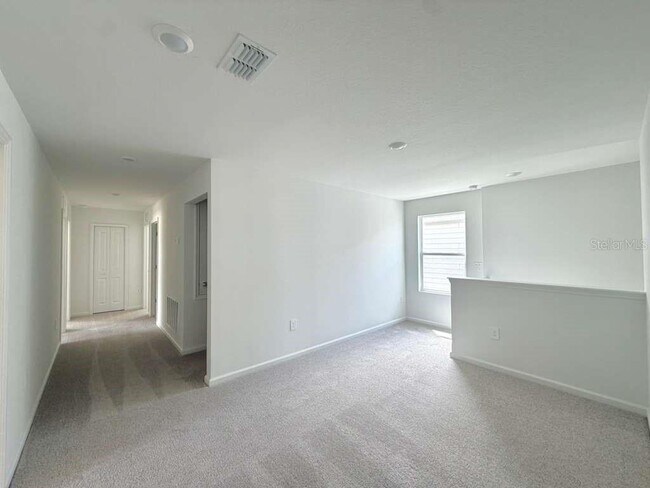 Building Photo - 3354 Alexander Dr