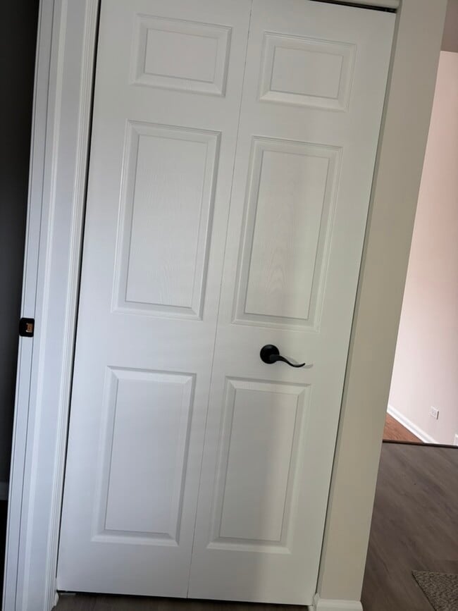 Building Photo - 716 Clover Hill Ct