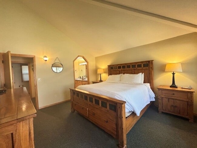 Building Photo - WINTER SPECIAL  |  $250.00 Off First Month Rent with Signed Lease