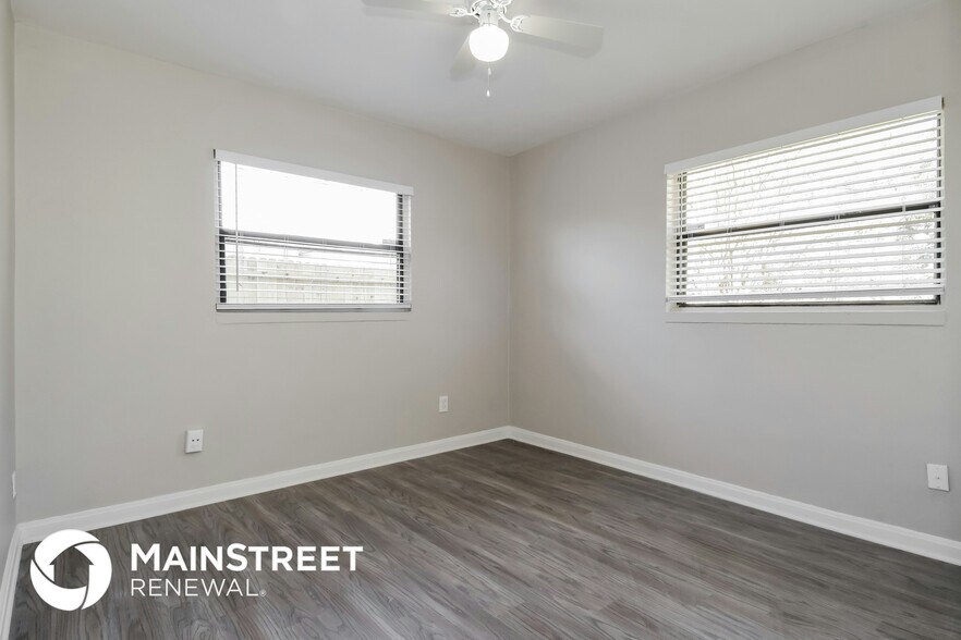 Building Photo - 7104 Pellias Rd