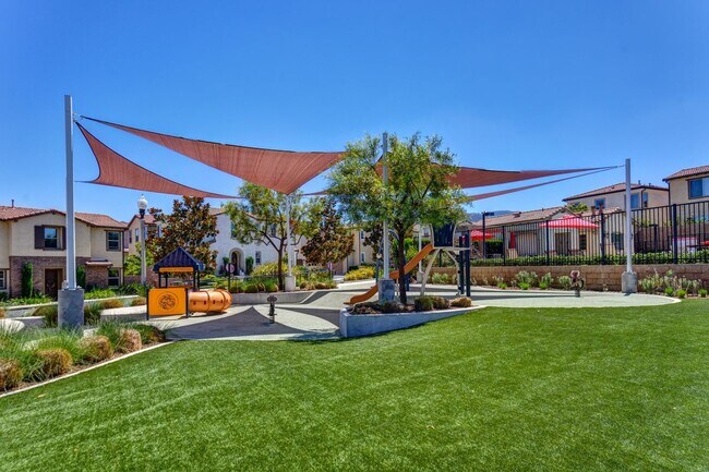 Building Photo - 2878 Menorca Cir