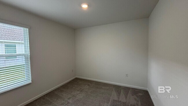 Building Photo - 9653 Soldier Horse Dr