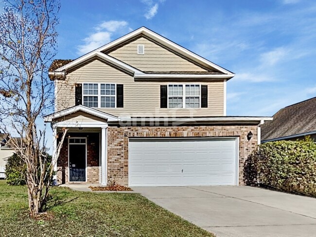 Building Photo - 2413 Thoreau St