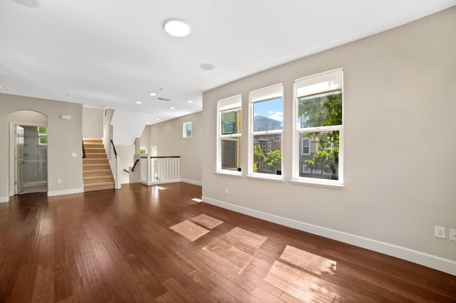 Building Photo - 3550 Druffel Pl