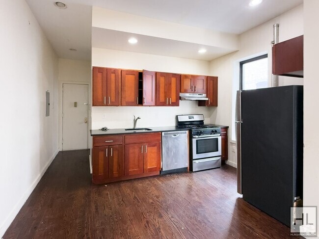 Building Photo - 860 Nostrand Ave