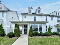 Building Photo - 105 Ethelyne Way
