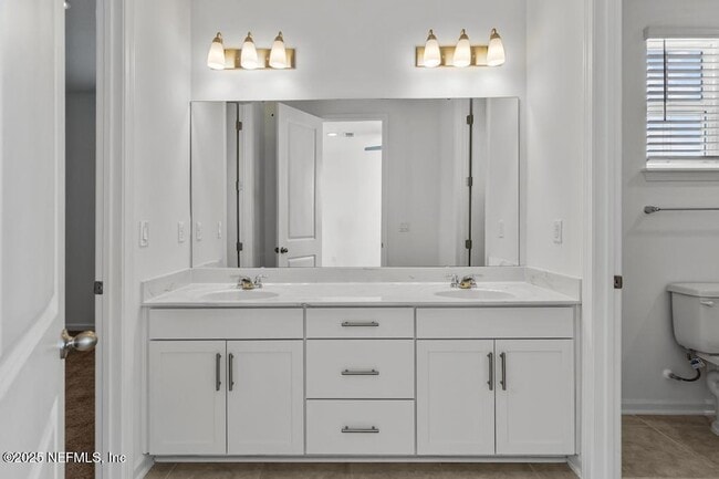 Building Photo - 475 Marquesa Cir