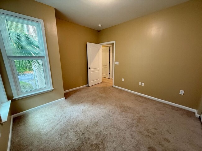 Building Photo - 2521 Egret Crest Ln