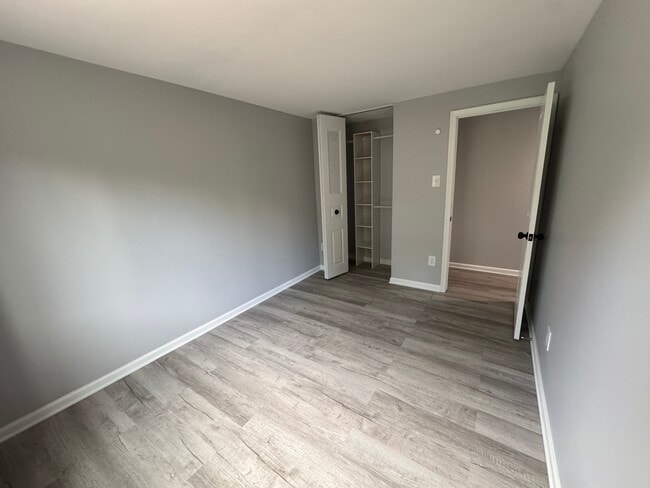 Building Photo - 5585 Hecate Ct