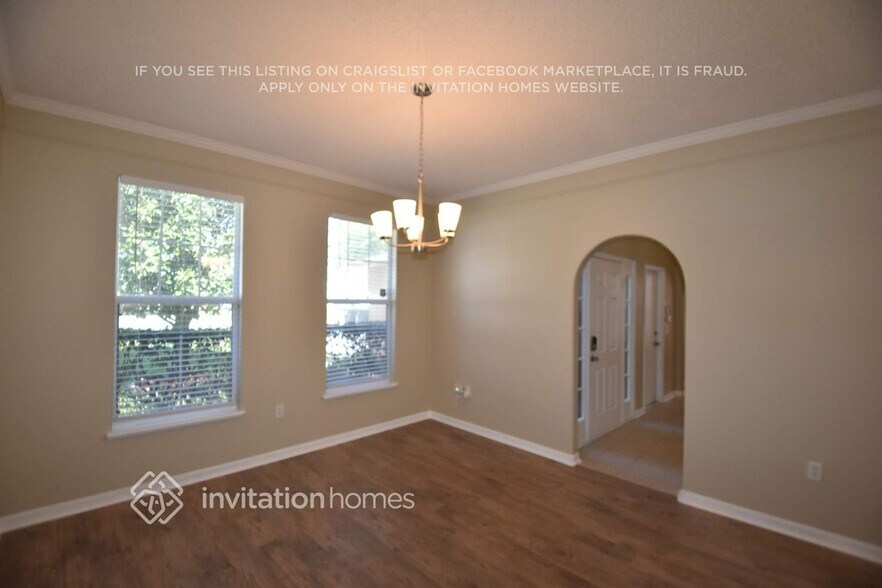 Building Photo - 568 Dominish Estates Dr