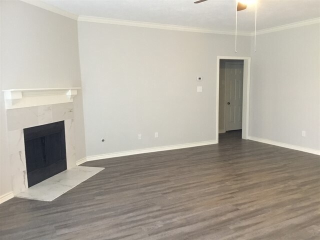 Building Photo - 3506 Pine Tree Dr