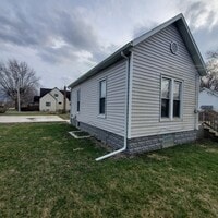 Building Photo - 201 S 5th St