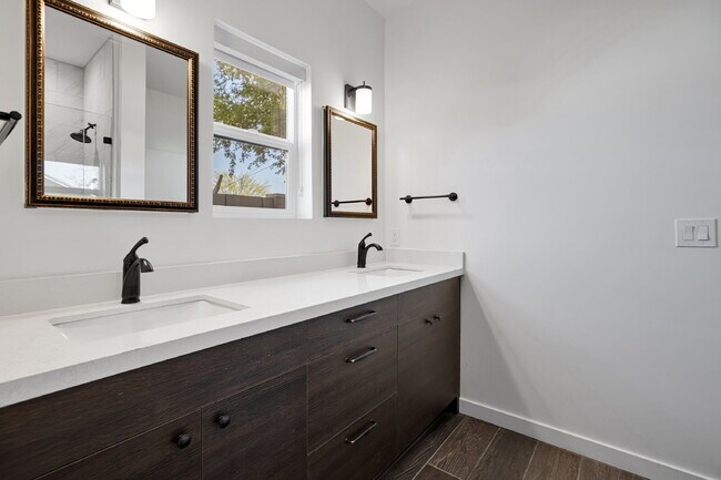 Building Photo - Brand new home in Garfield Historic District!