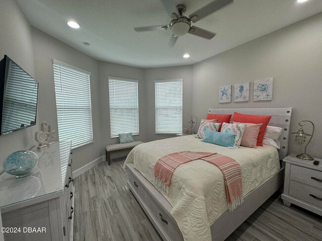 Building Photo - 903 Coral Reef Way