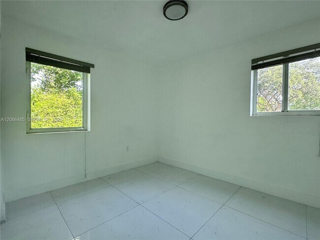 Building Photo - 12780 NW 16th Ave