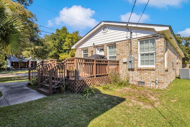 Building Photo - 4115 8th St