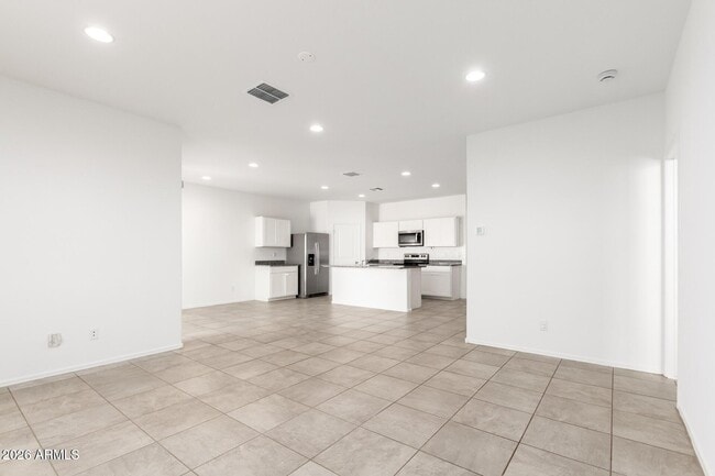 Building Photo - 1168 W Paradise Wy